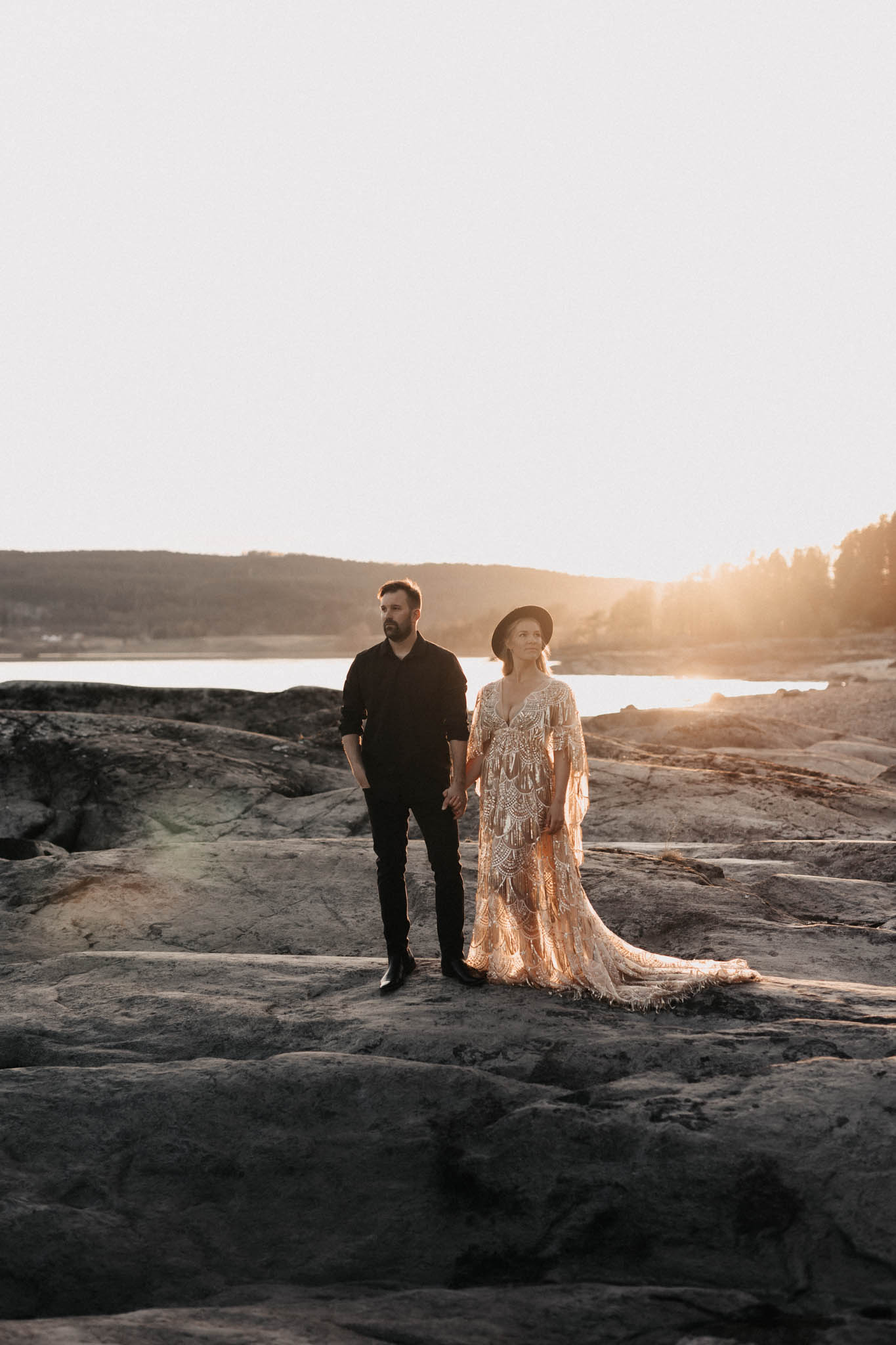 Elope Norway golden dress hour